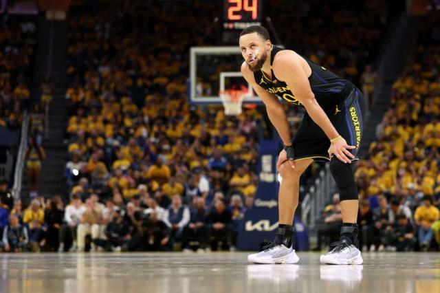 开云体育官网-生涯首次腿筋拉伤！库里不想拿自己的健康冒险